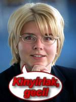 Ágika kinyír.