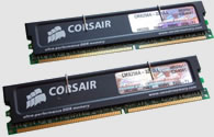 Corsair Twinx 3200LL extra-luxus RAM-pár. Ilyen van a gépemben.